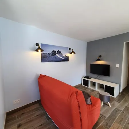 L'Edelweiss Apartamento La Tour-en-Maurienne Exterior foto